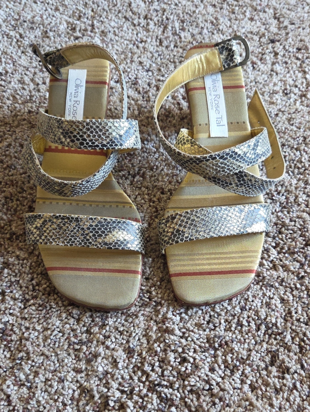 💞 Snakeskin gold and black sandals💞